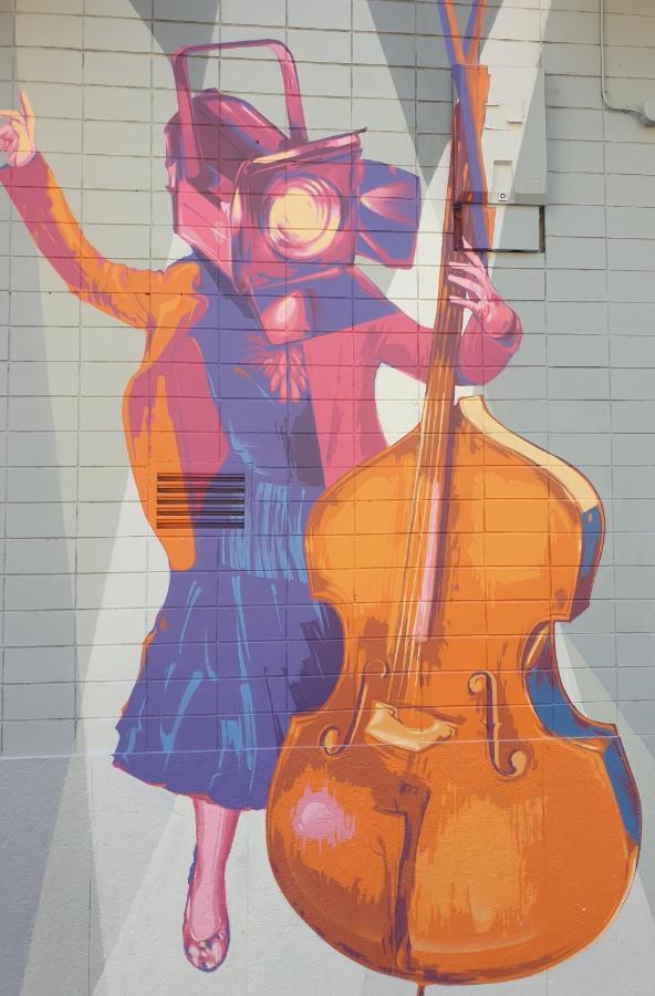 Hotel Arts - Gasteiz Centro فيتوريا غاستيِز المظهر الخارجي الصورة
